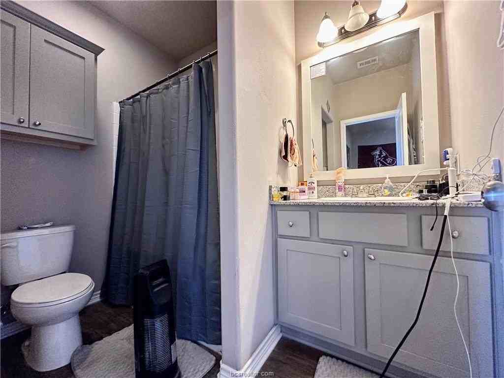 3530 Summerway Dr - Photo 7 of 10