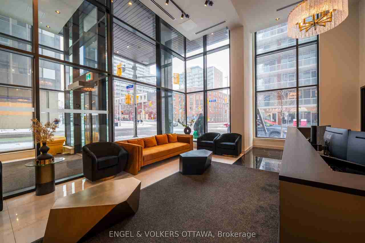 180 George Street - Photo 5 of 40