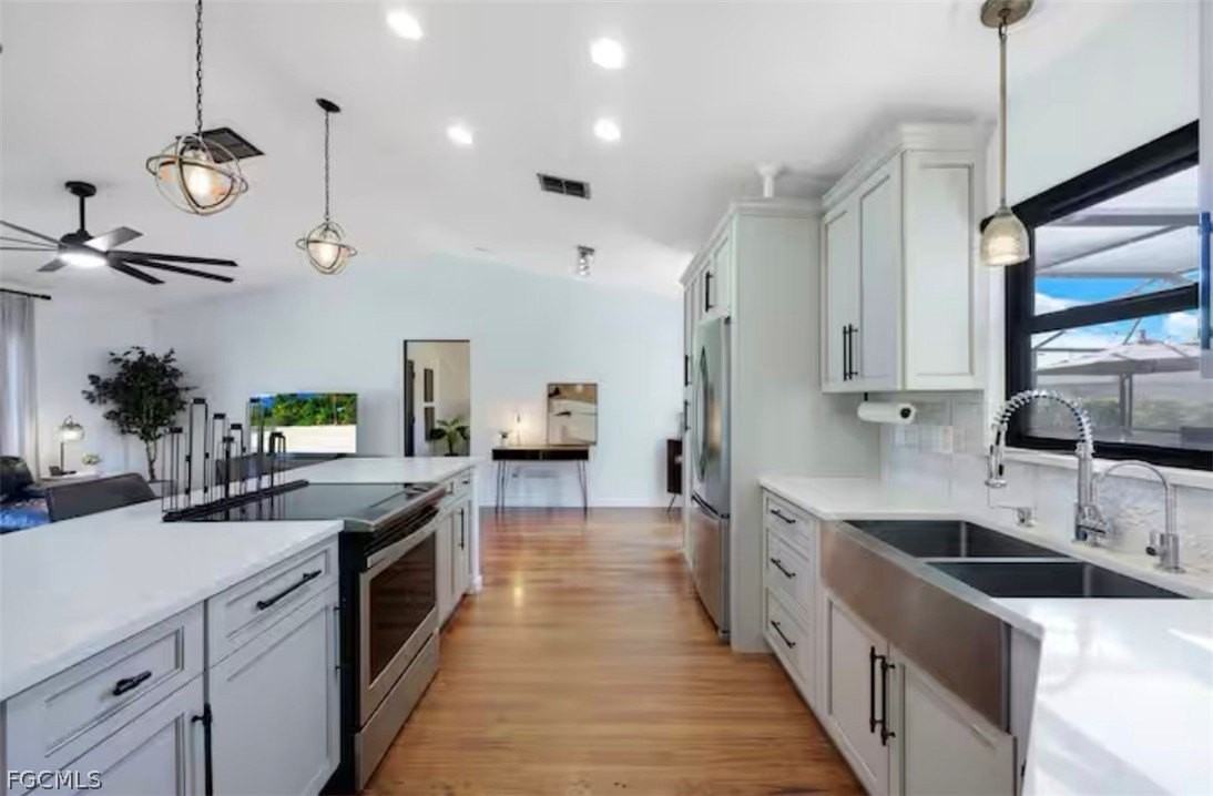 1810 Nw 17th St - Photo 5 of 26