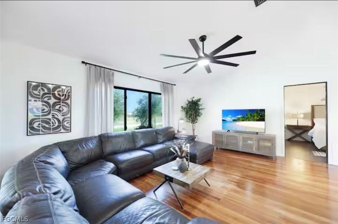 1810 Nw 17th St - Photo 7 of 26