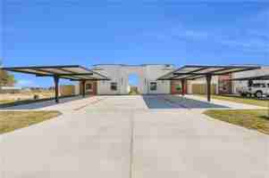 featured image of 2903 Estevan St Apt 3 #Apt 3