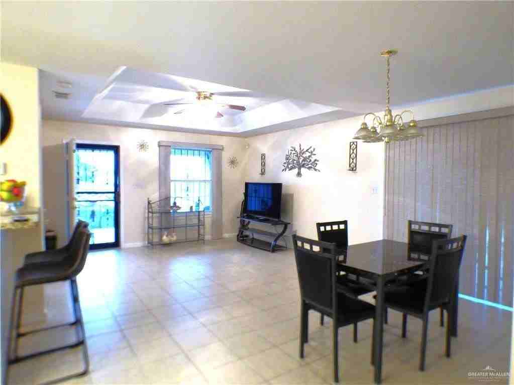 180 Chippewa Cir - Photo 3 of 9