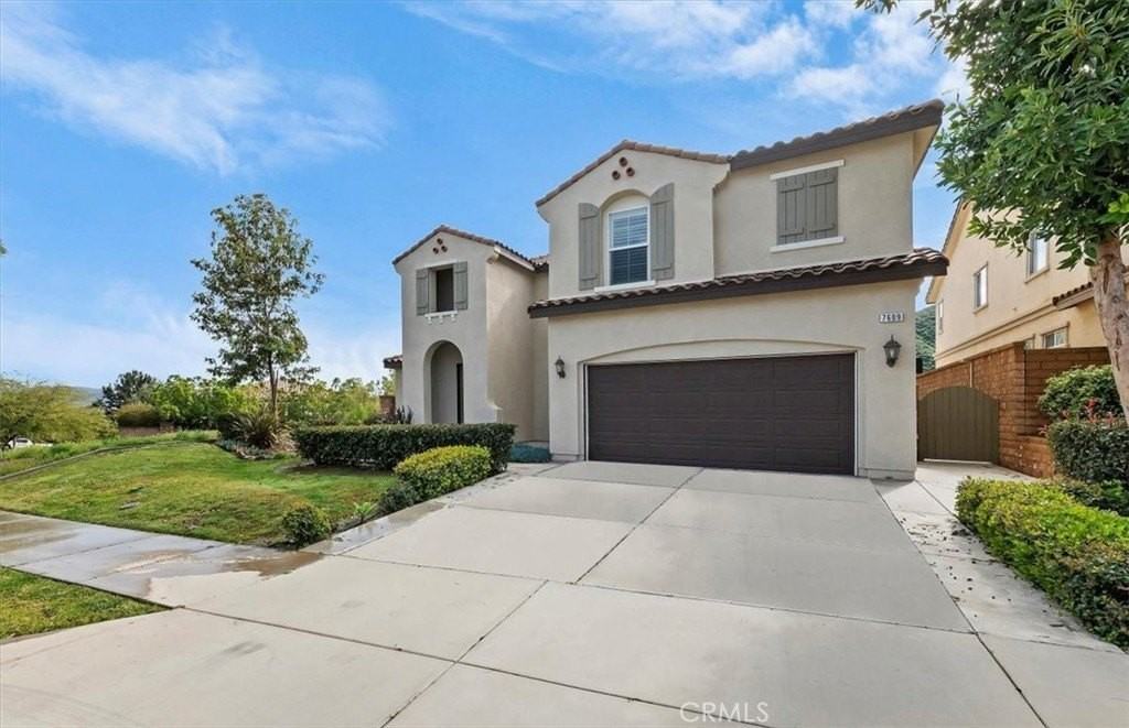 7609 Sanctuary Dr - Photo 3 of 50