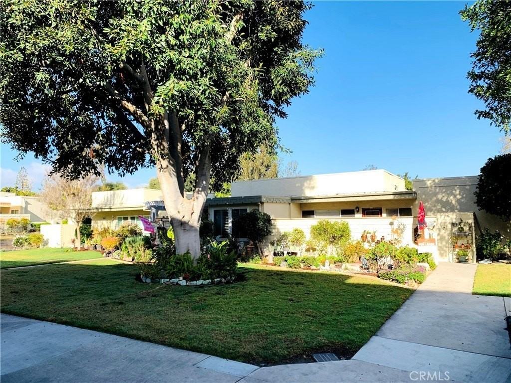 956 Calle Aragon #F - Photo 6 of 8