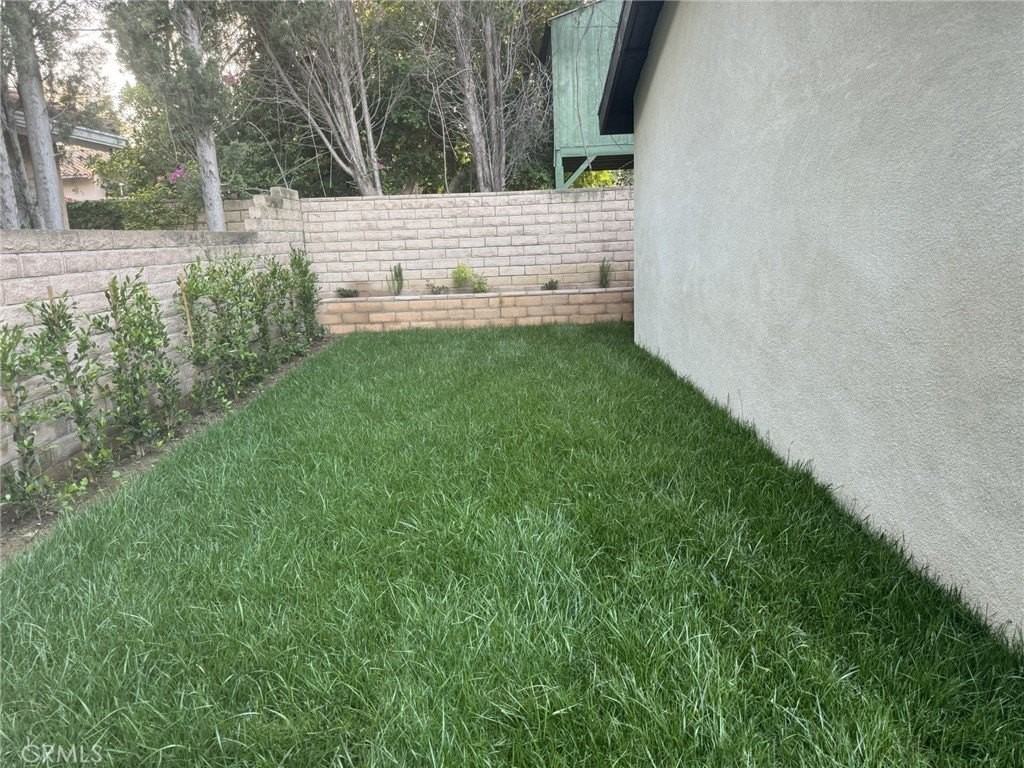 17200 Lassen St - Photo 3 of 25