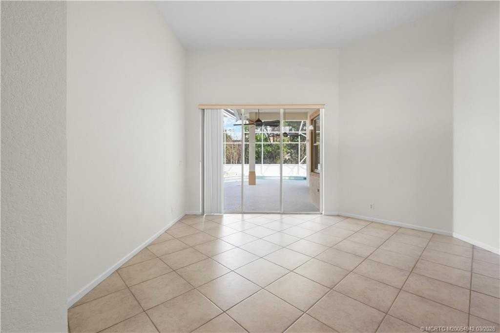 2529 Sw Park Meadows Trl - Photo 7 of 50