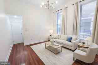 1828-00 Green St Apt 1r - Photo 1 of 1