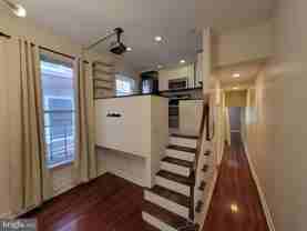 1828 Green St #1R - Photo 1 of 1