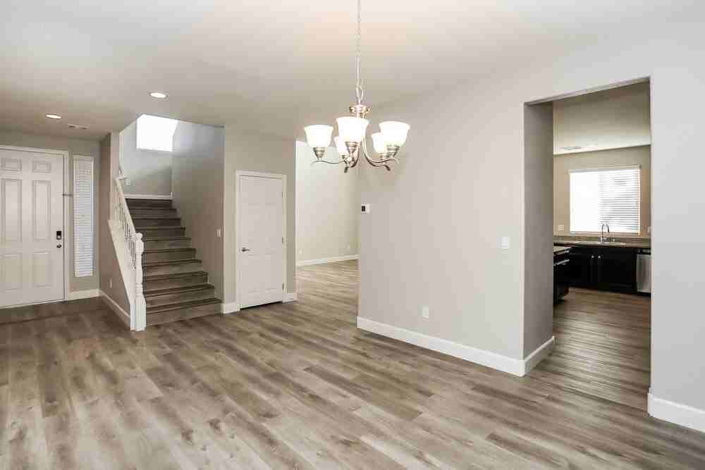 8016 Central Railroad Ct - Photo 6 of 17