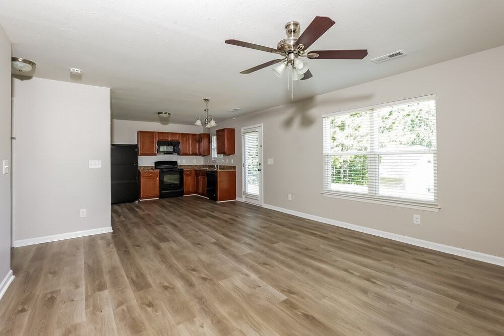 2728 Maybrook Crossing Dr - Photo 6 of 17