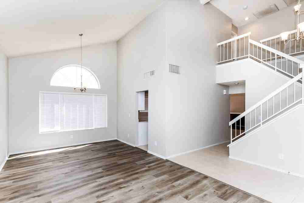 8342 Huxley St - Photo 4 of 17