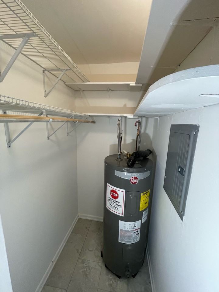 380 Minor StreetUnit 6 #380-6 - Photo 7 of 22