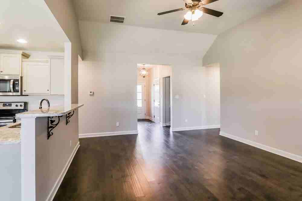 3469 Marion Ln - Photo 5 of 17