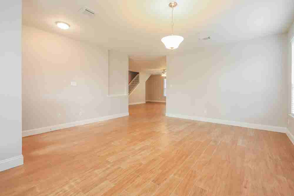 553 Small Cedar Dr - Photo 7 of 17