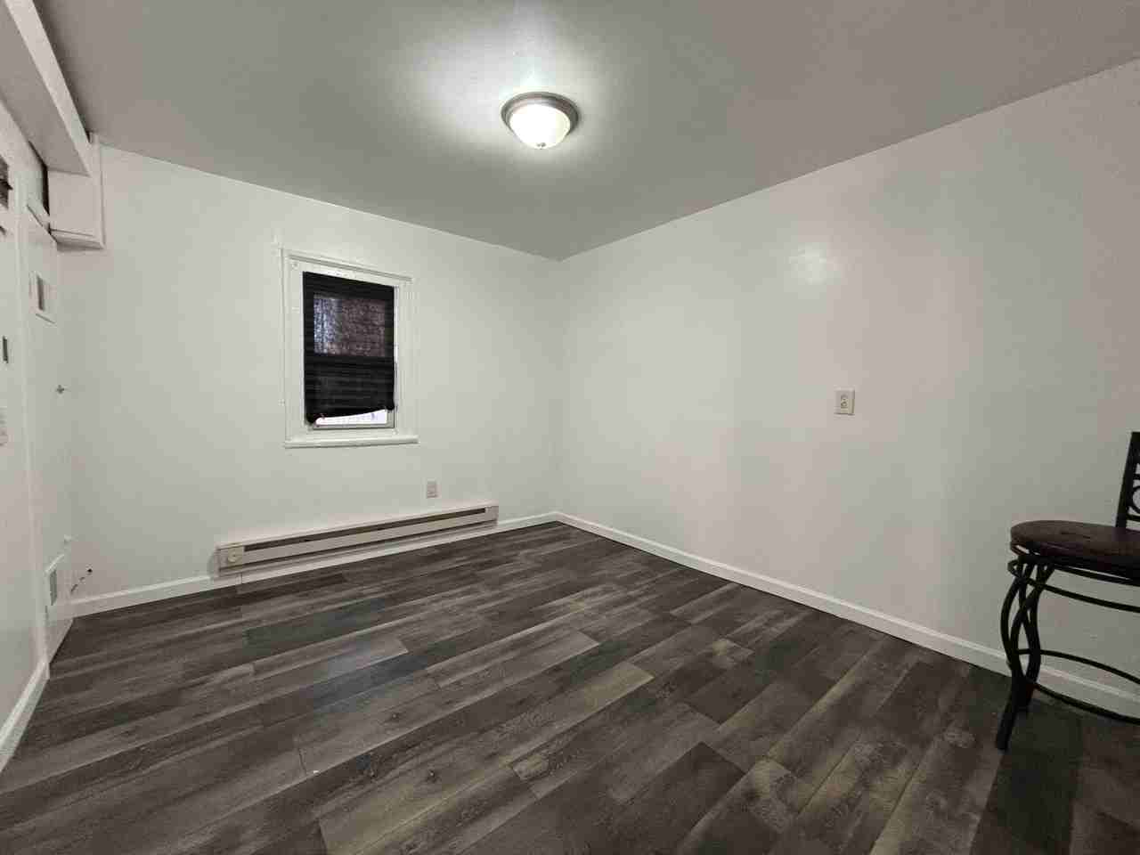 247 Inslee Place - Photo 3 of 6