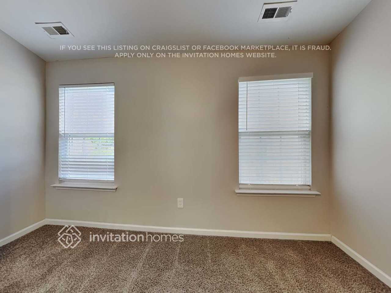 4429 Cobble Creek Ln - Photo 5 of 15