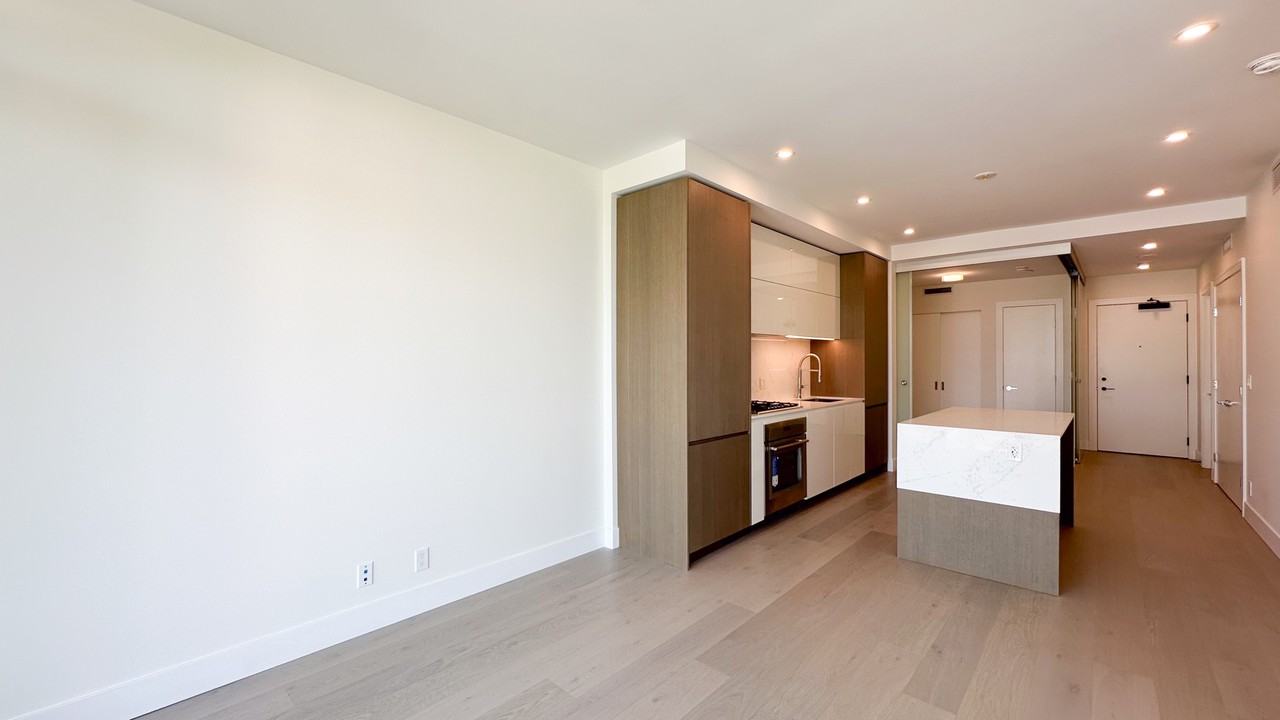 1342 Johnston Road #408 - Photo 6 of 26