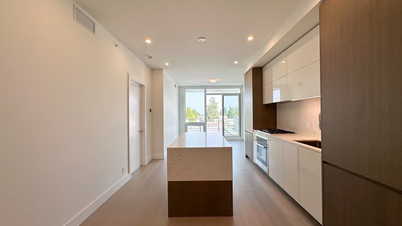 1342 Johnston Road #408 - Photo 7 of 26