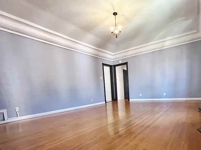 1728 E Third St - Photo 2 of 18