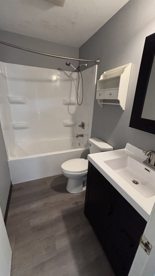 3420 Parkwood Drive - Photo 5 of 21