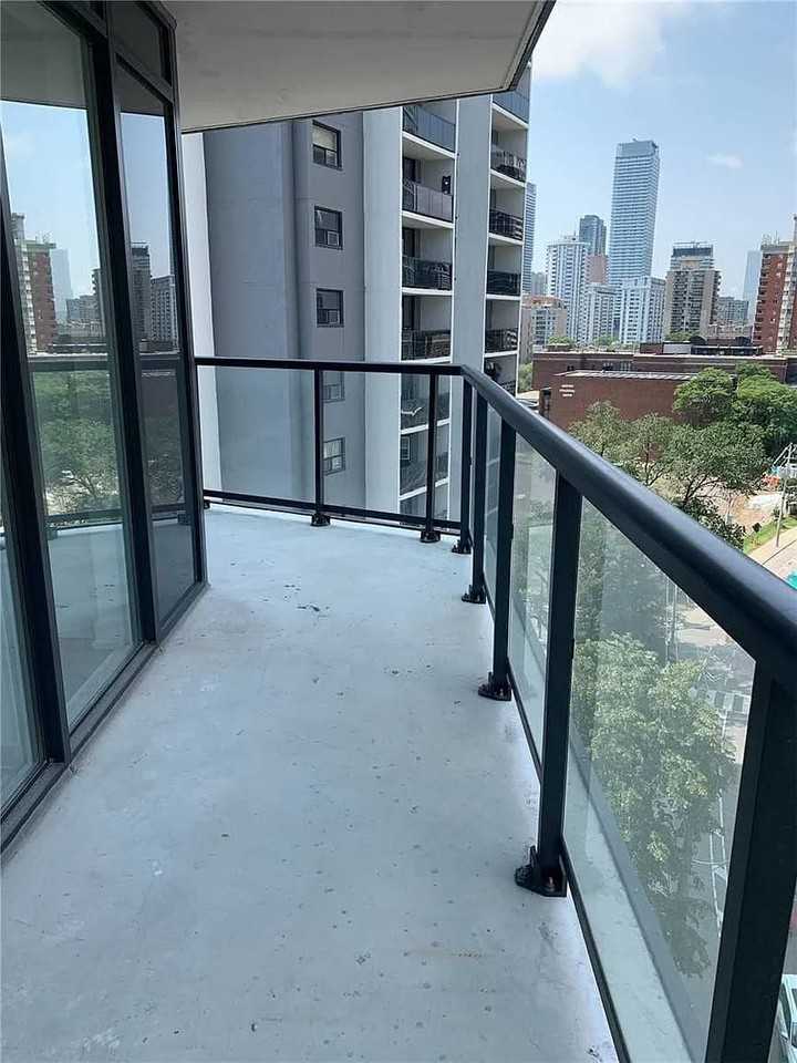 159 Wellesley Street East - Photo 5 of 15