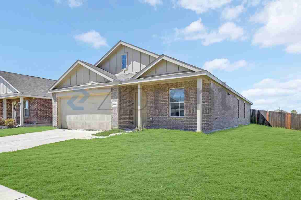 900 Wildflower St - Photo 2 of 29