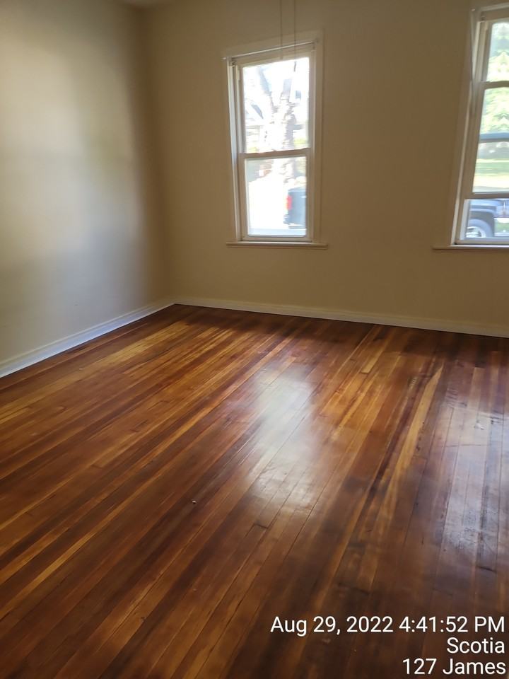 127 James Street - Photo 4 of 8