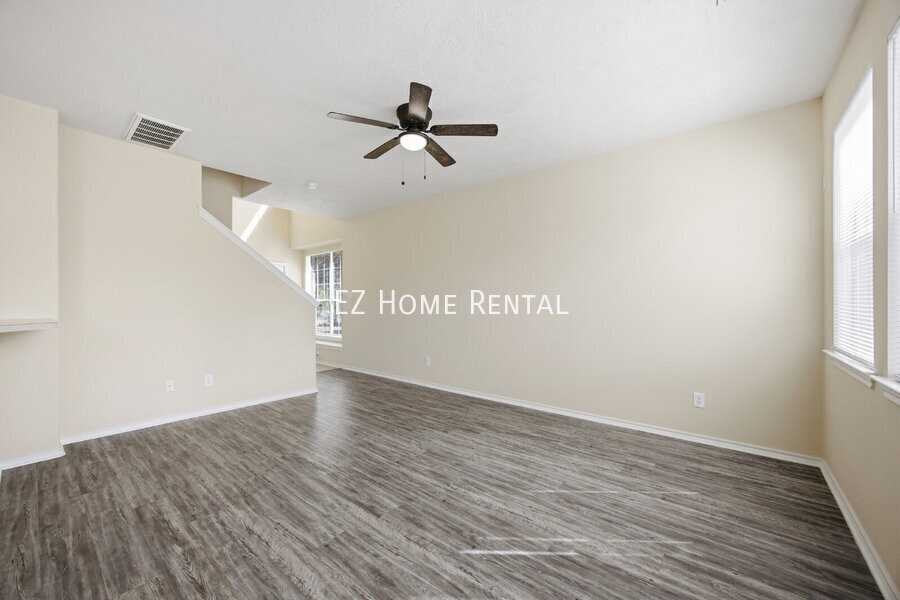 59 E Stedhill Loop - Photo 4 of 29