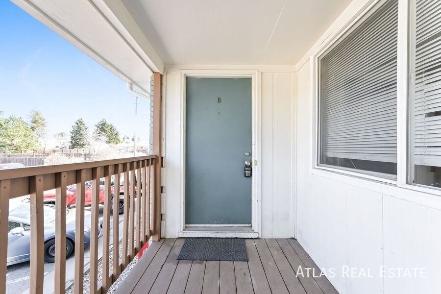 910 Bishop Ct #B - Photo 2 of 16