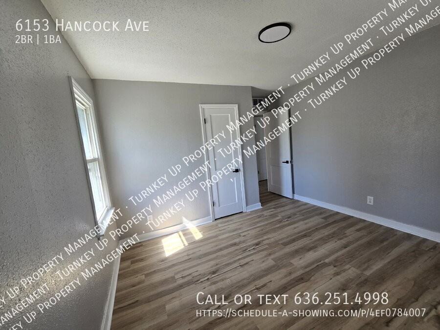6153 Hancock Ave - Photo 5 of 12