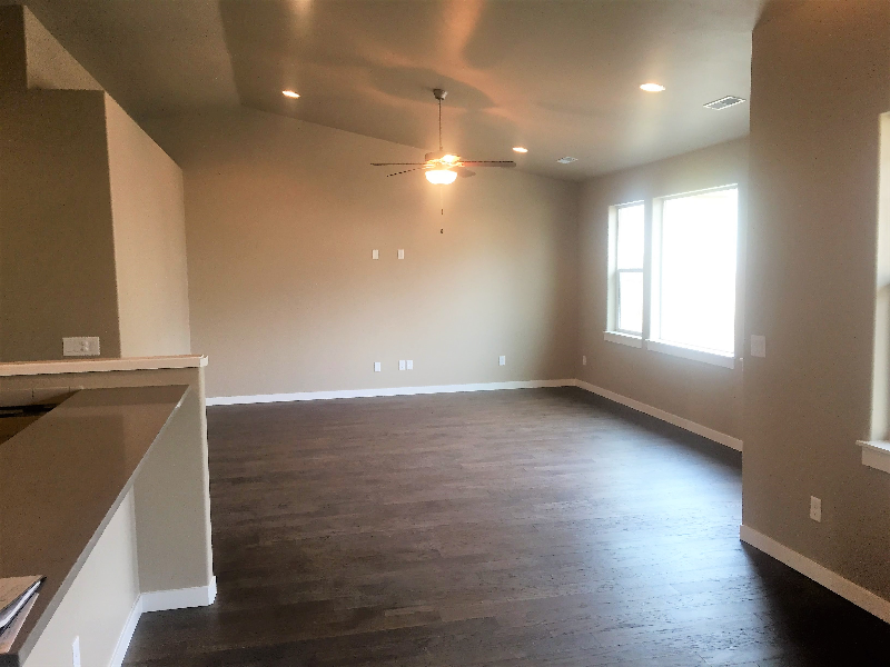 2038 E Lyra St - Photo 7 of 16