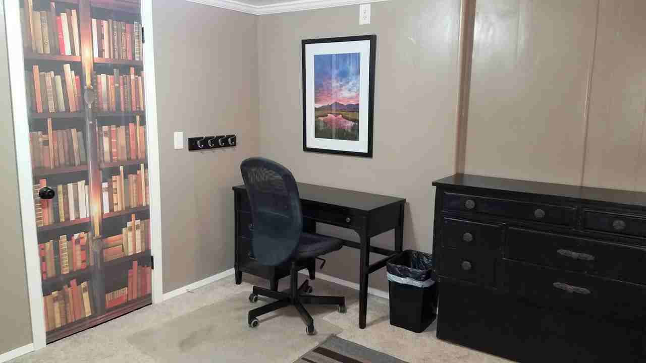 655 E Riviera Cir - Photo 4 of 12