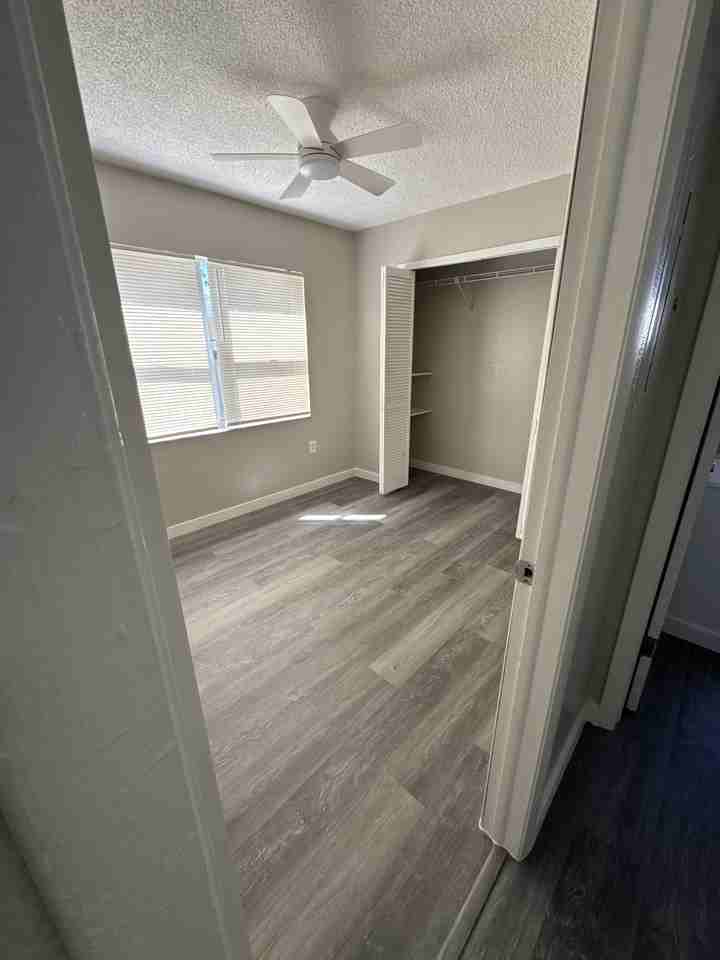 7023 Oakwood Dr - Photo 7 of 16