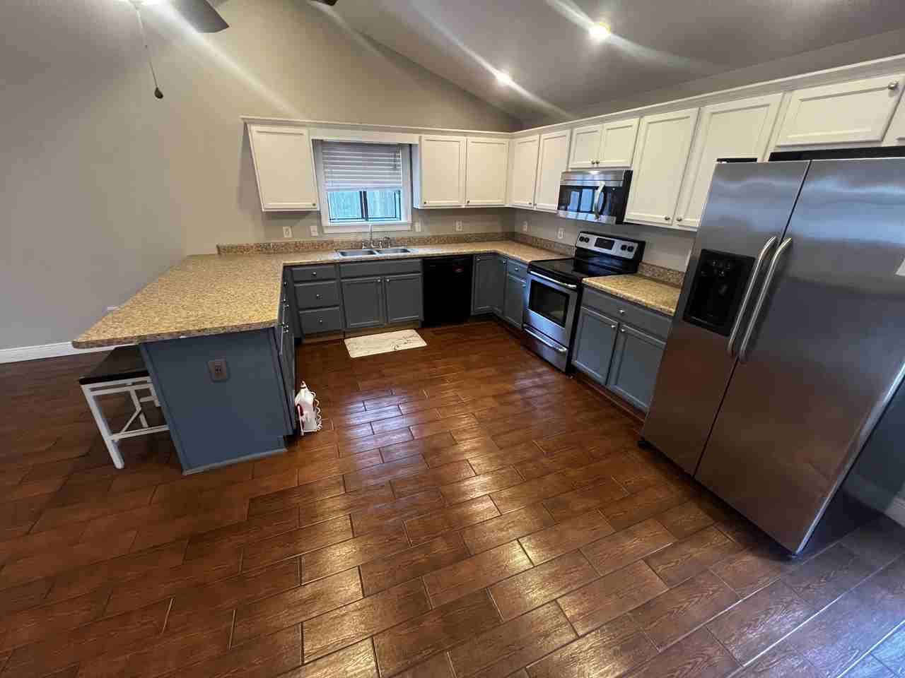 73639 Diamondhead Dr N - Photo 3 of 11