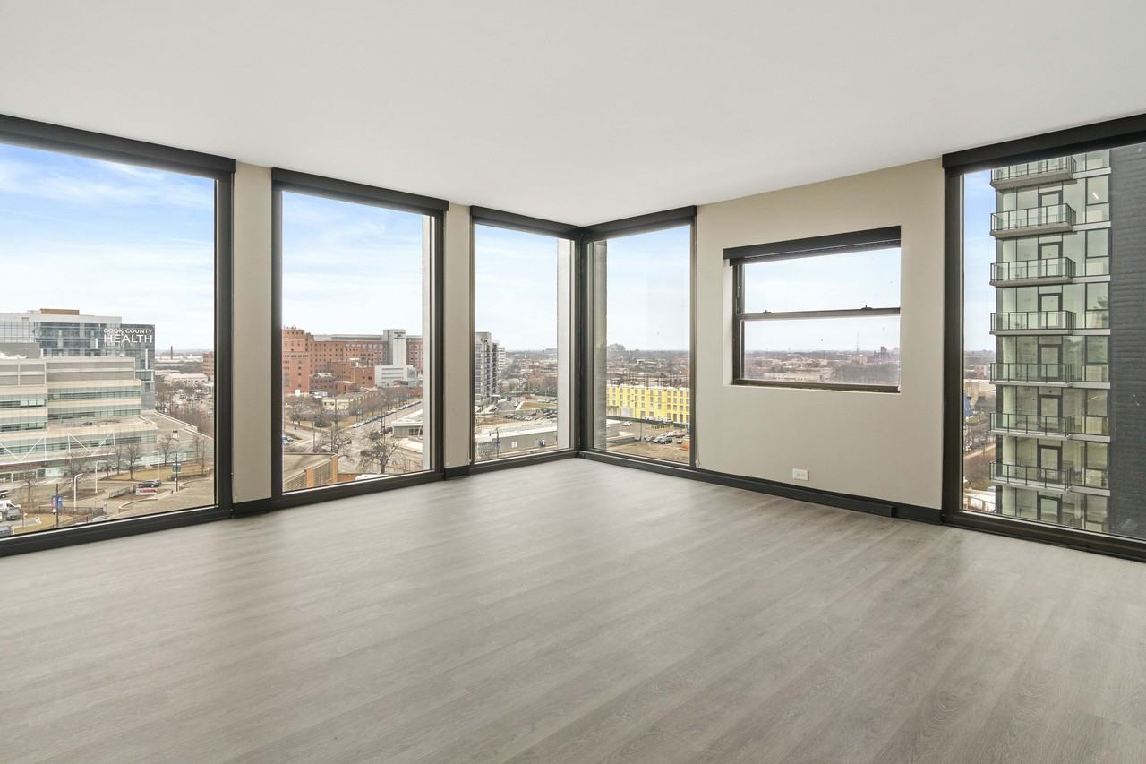 1887 W Ogden Ave - Photo 2 of 9