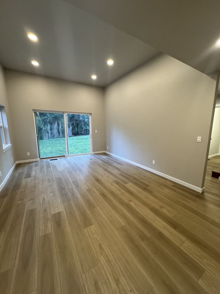 18208 56th Street Ct E - Photo 3 of 9