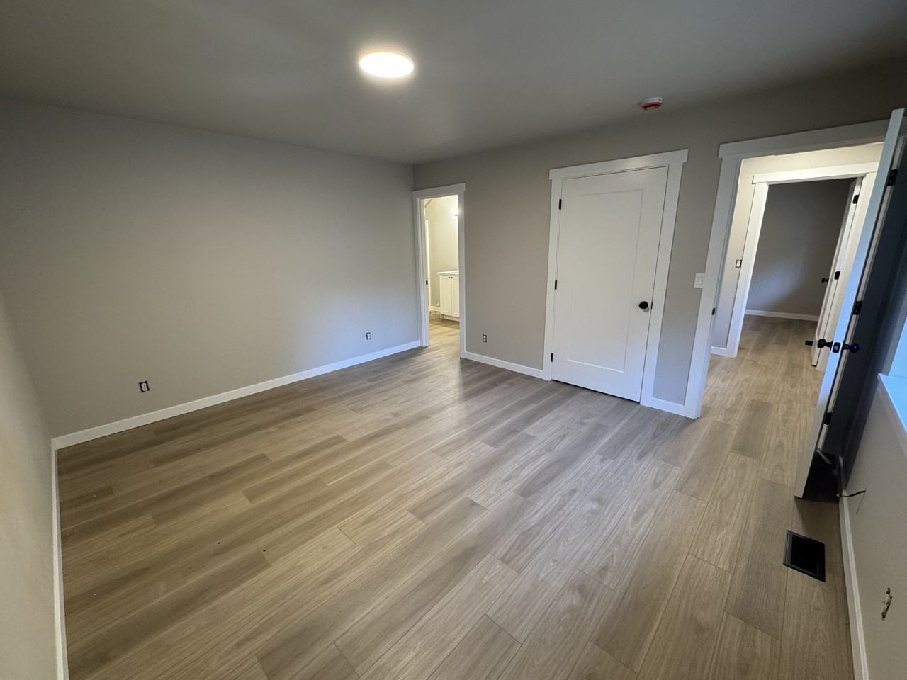 18208 56th Street Ct E - Photo 6 of 9