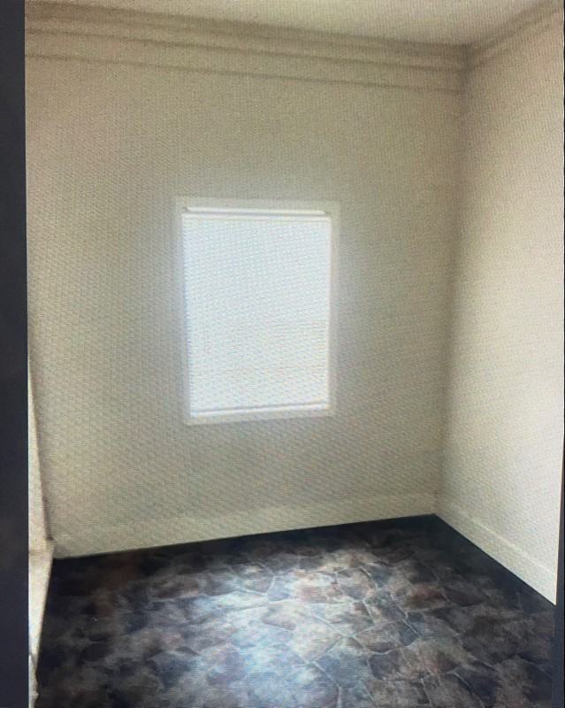 165 Cooper Rd - Photo 6 of 15