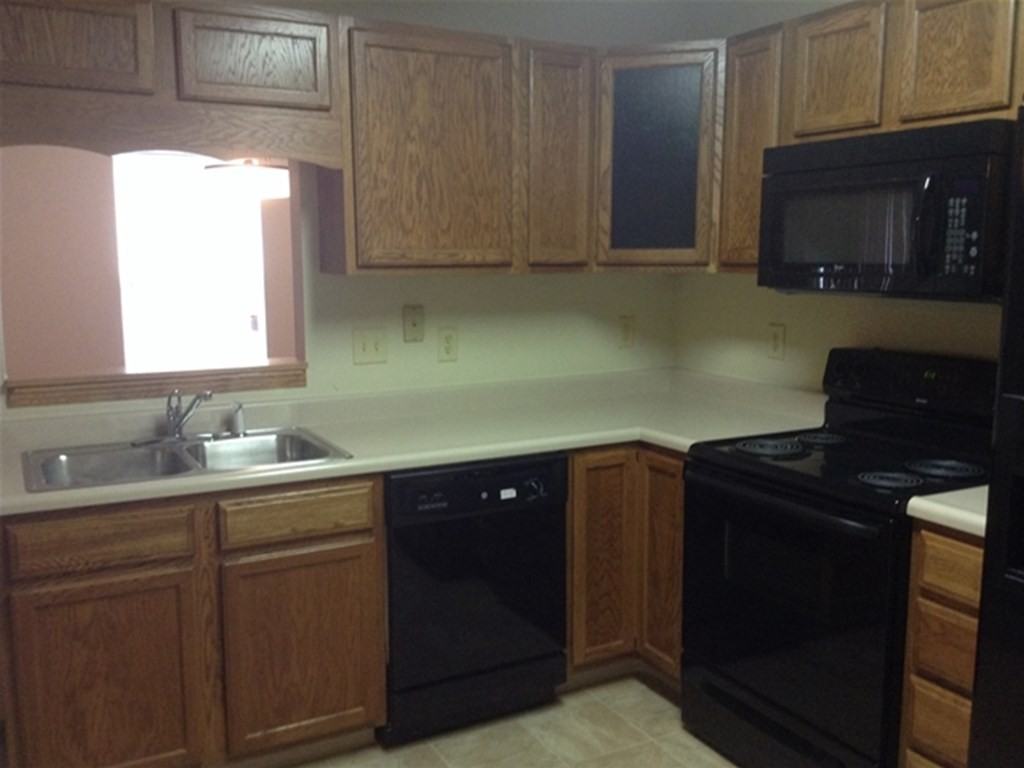 10928 Affirmed Dr - Photo 2 of 7