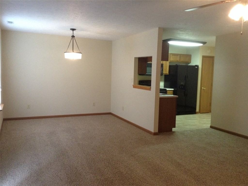 10928 Affirmed Dr - Photo 4 of 7