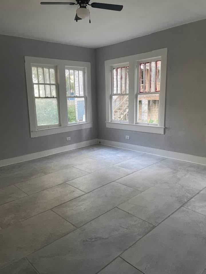 201 E 3rd St - Photo 5 of 20