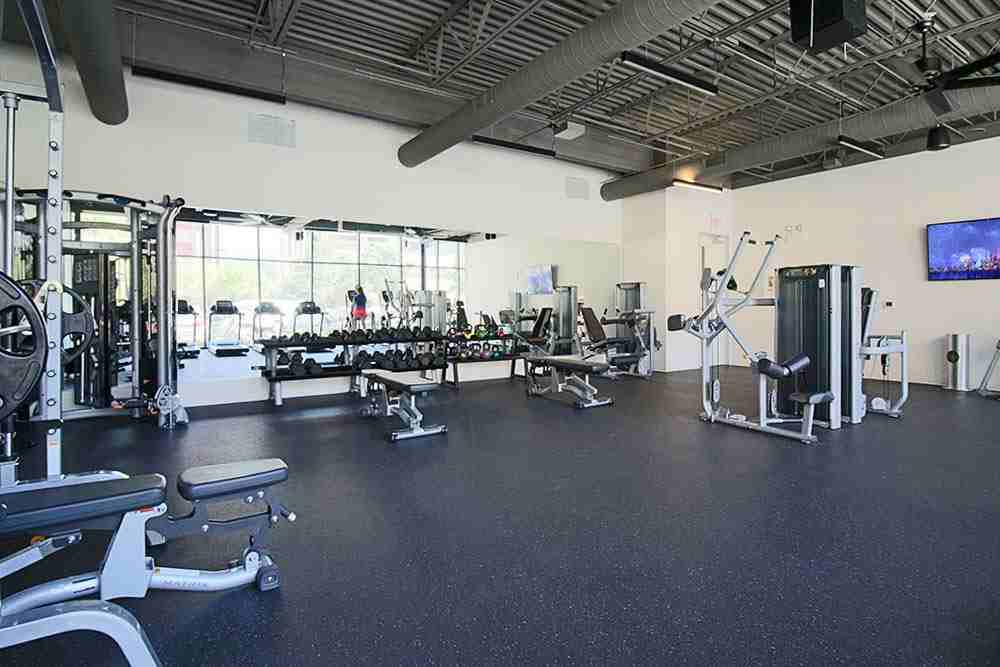 922 S Ashland Ave - Photo 6 of 7