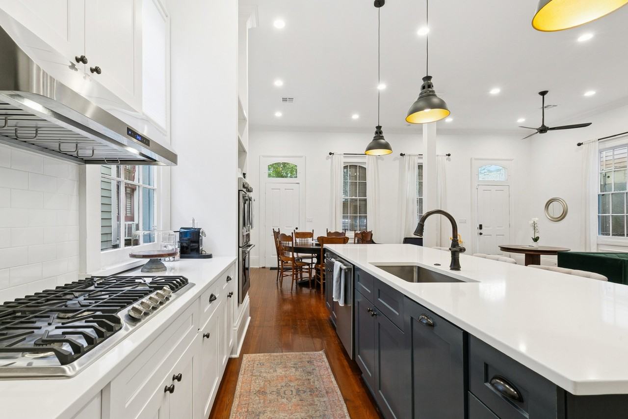 2335 N Rampart St - Photo 6 of 20