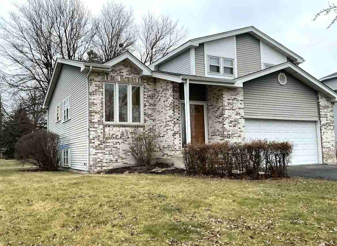 3248 N Newcastle Ave - Photo 5 of 7