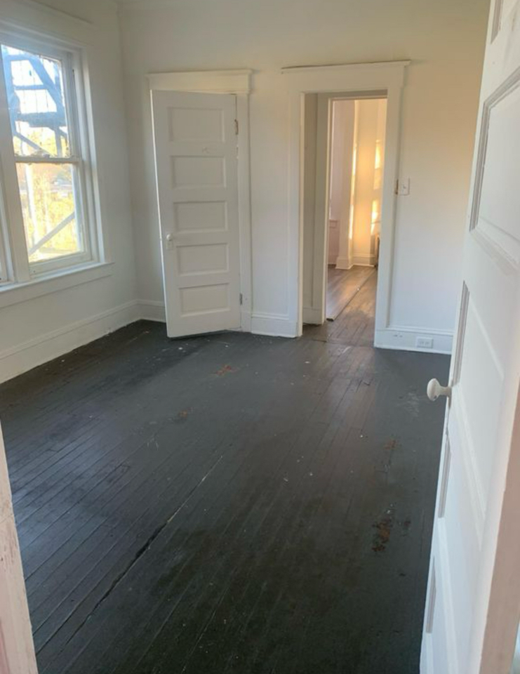 542 E State St #2F - Photo 3 of 5