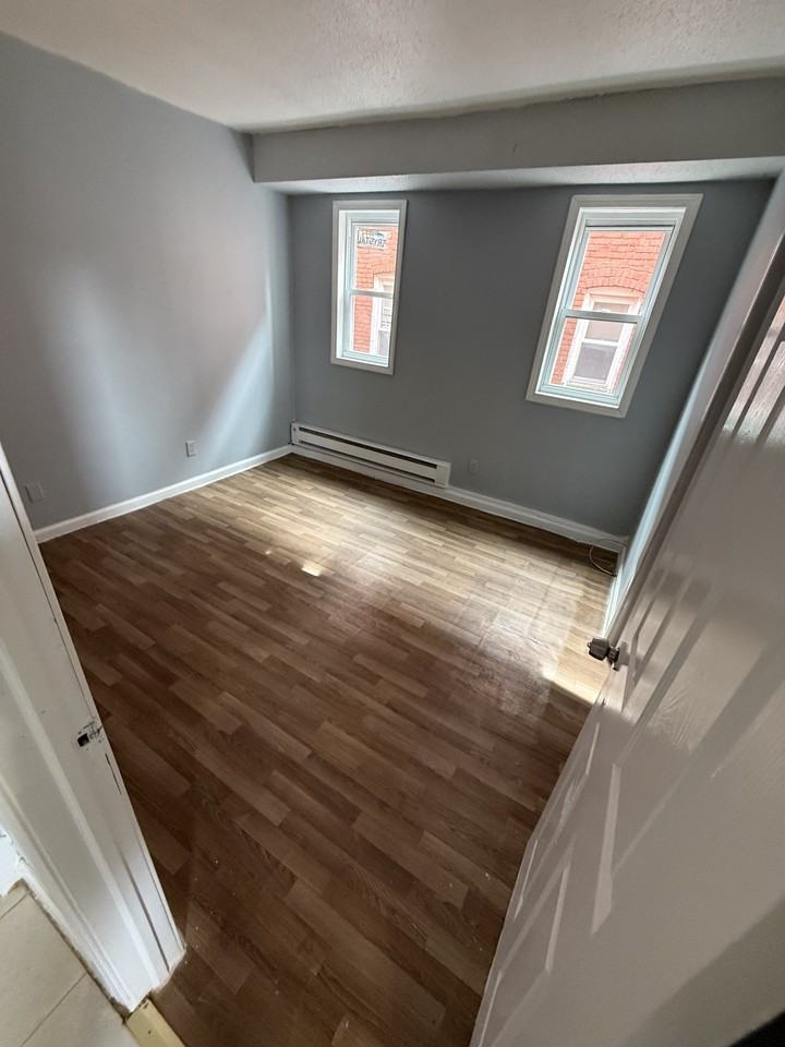 34 Bedford St #A - Photo 5 of 20