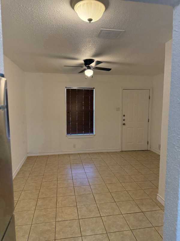 600 Ellor Dr #600 - Photo 4 of 11