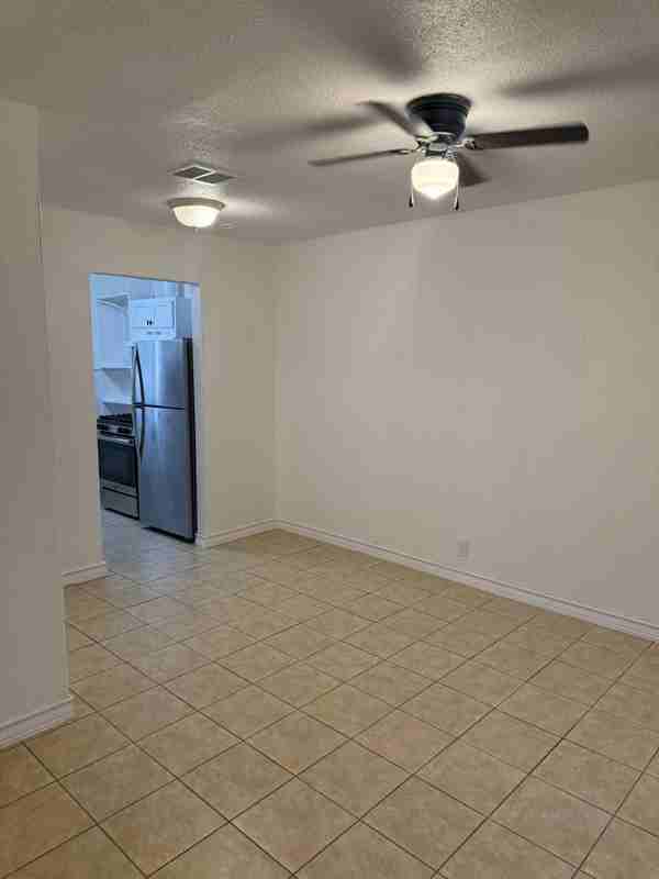 600 Ellor Dr #600 - Photo 5 of 11