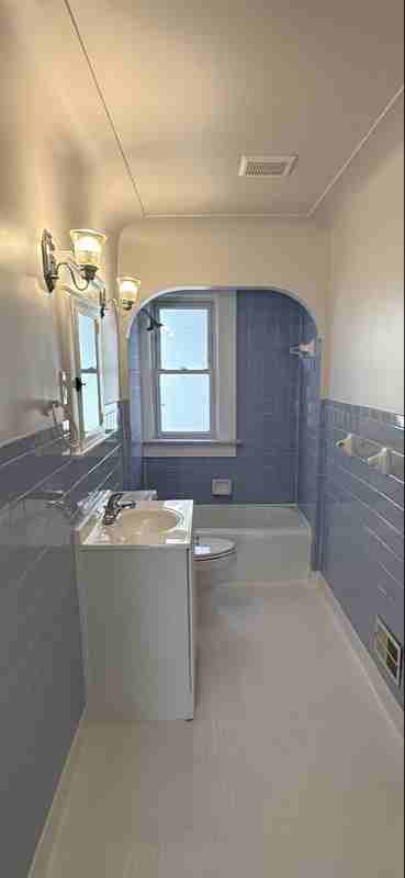 139 Gallup St - Photo 6 of 10