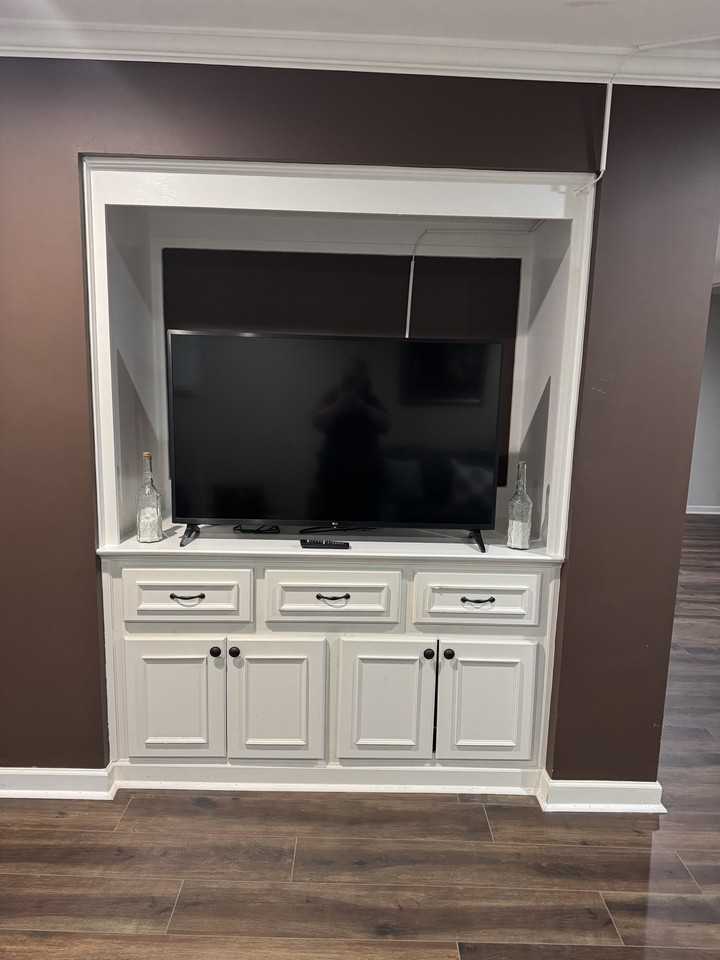 2312 Azalea Dr - Photo 5 of 17